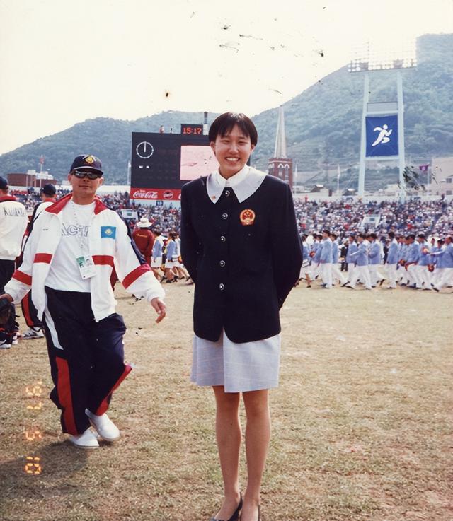 成为世界冠军20年后她在这里教百万人游泳(3)