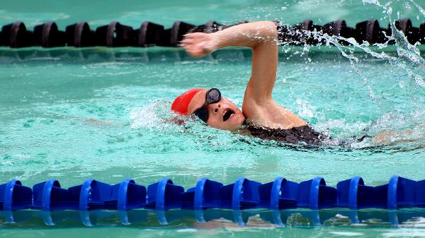 儿童初学游泳教学步骤与方法(3)