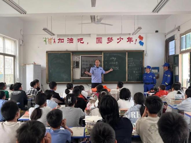 “童”心防溺 安全一夏(2)